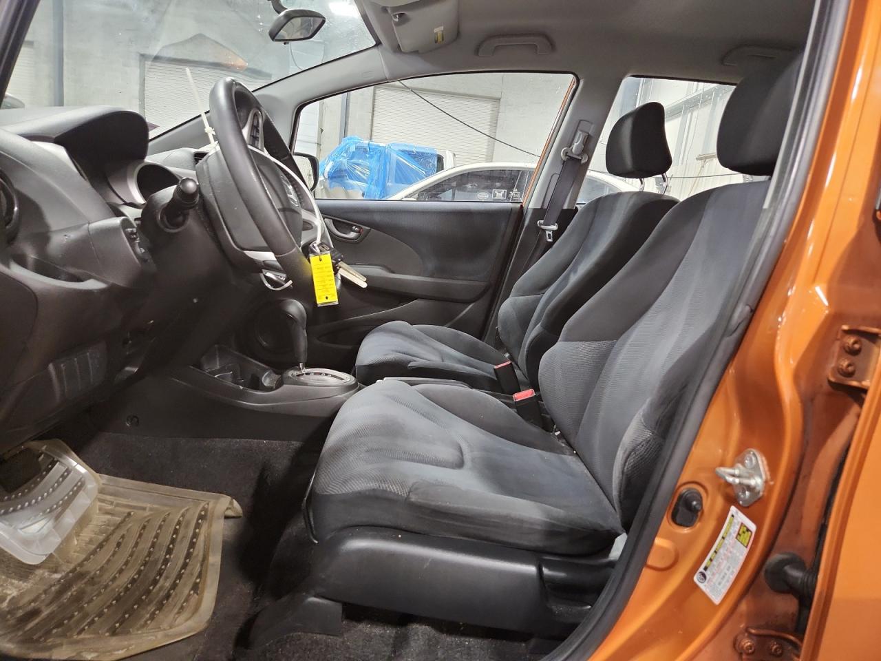 2010 Honda Fit Sport VIN: JHMGE8H40AS025541 Lot: 80261805