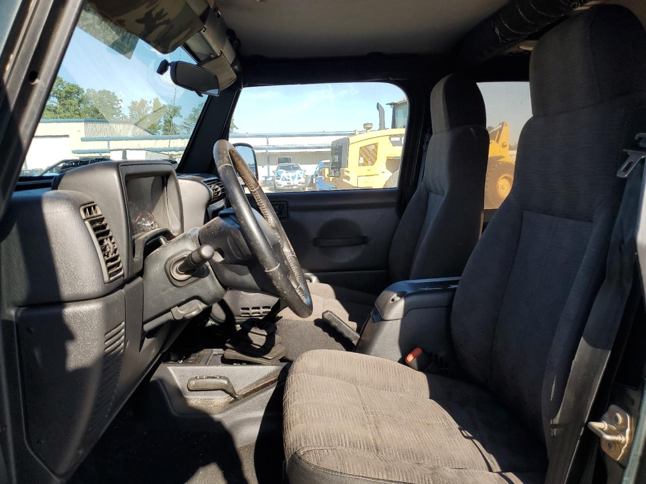 2004 Jeep Wrangler / Tj Sport VIN: 1J4FA49S14P735502 Lot: 70548875