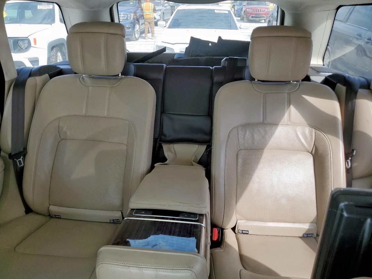 2019 Land Rover Range Rover Autobiography VIN: SALGV5RE5KA523970 Lot: 81304205