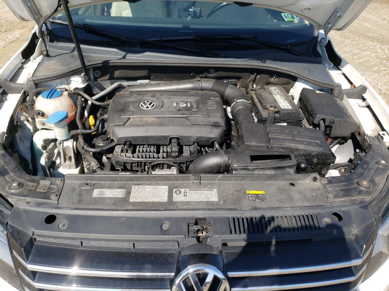 2015 Volkswagen Passat Se VIN: 1VWBT7A37FC009879 Lot: 84735635