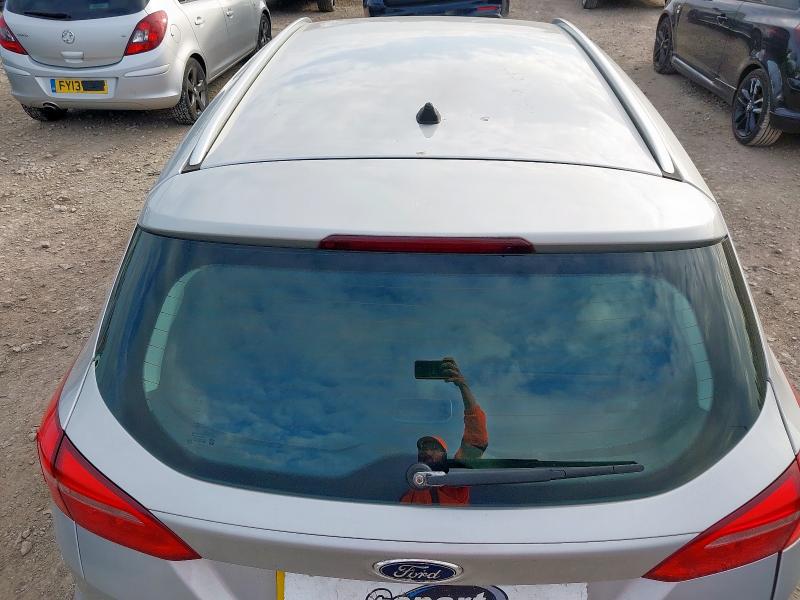 2016 FORD FOCUS ZETEC 