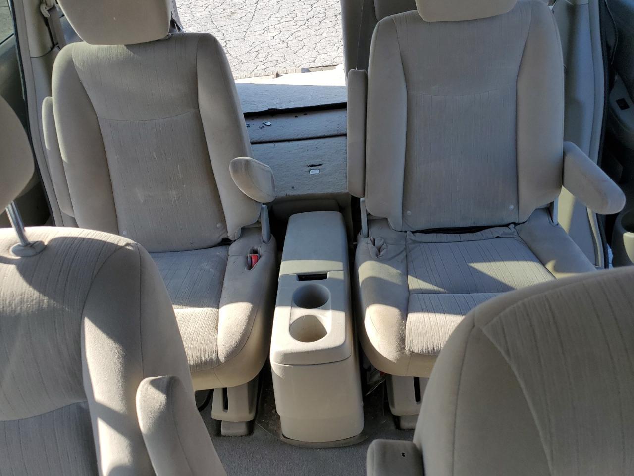 2015 Nissan Quest S VIN: JN8AE2KP9F9132680 Lot: 81960385