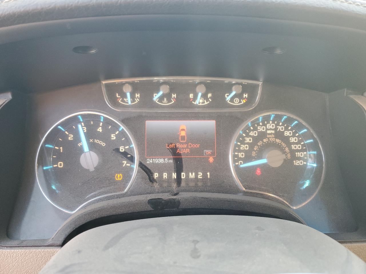 2011 Ford F150 Supercrew VIN: 1FTFW1CF4BFC59394 Lot: 81070235