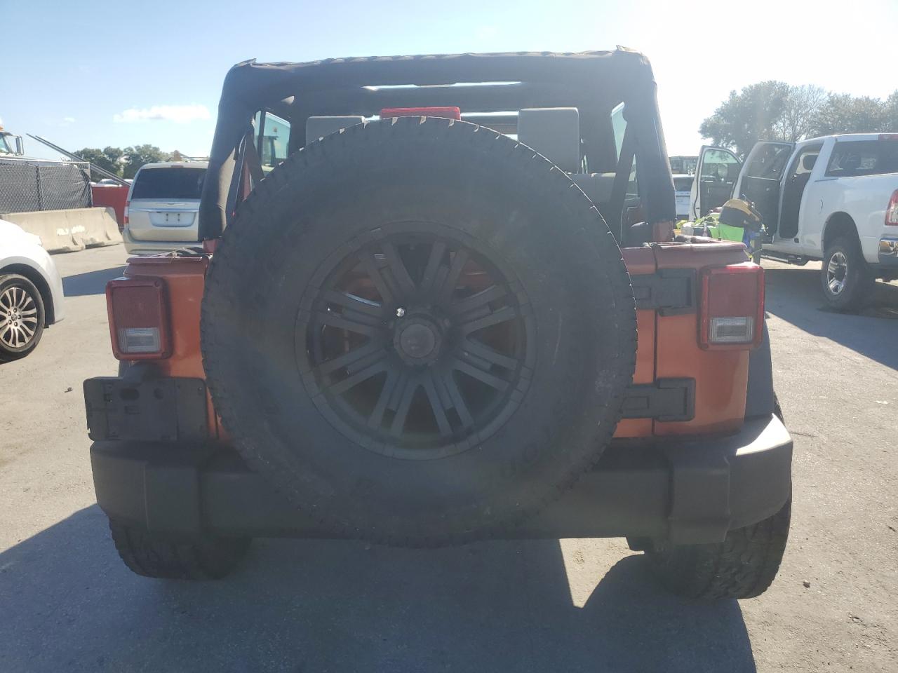 2009 Jeep Wrangler Unlimited X VIN: 1J4GB39189L749494 Lot: 83835245