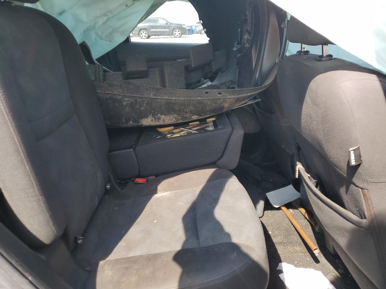 2016 Nissan Rogue S VIN: KNMAT2MV0GP696437 Lot: 71036895