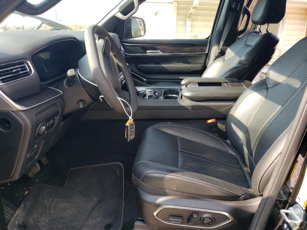 2024 Jeep Wagoneer Series I VIN: 1C4SJVAP1RS197177 Lot: 81115895