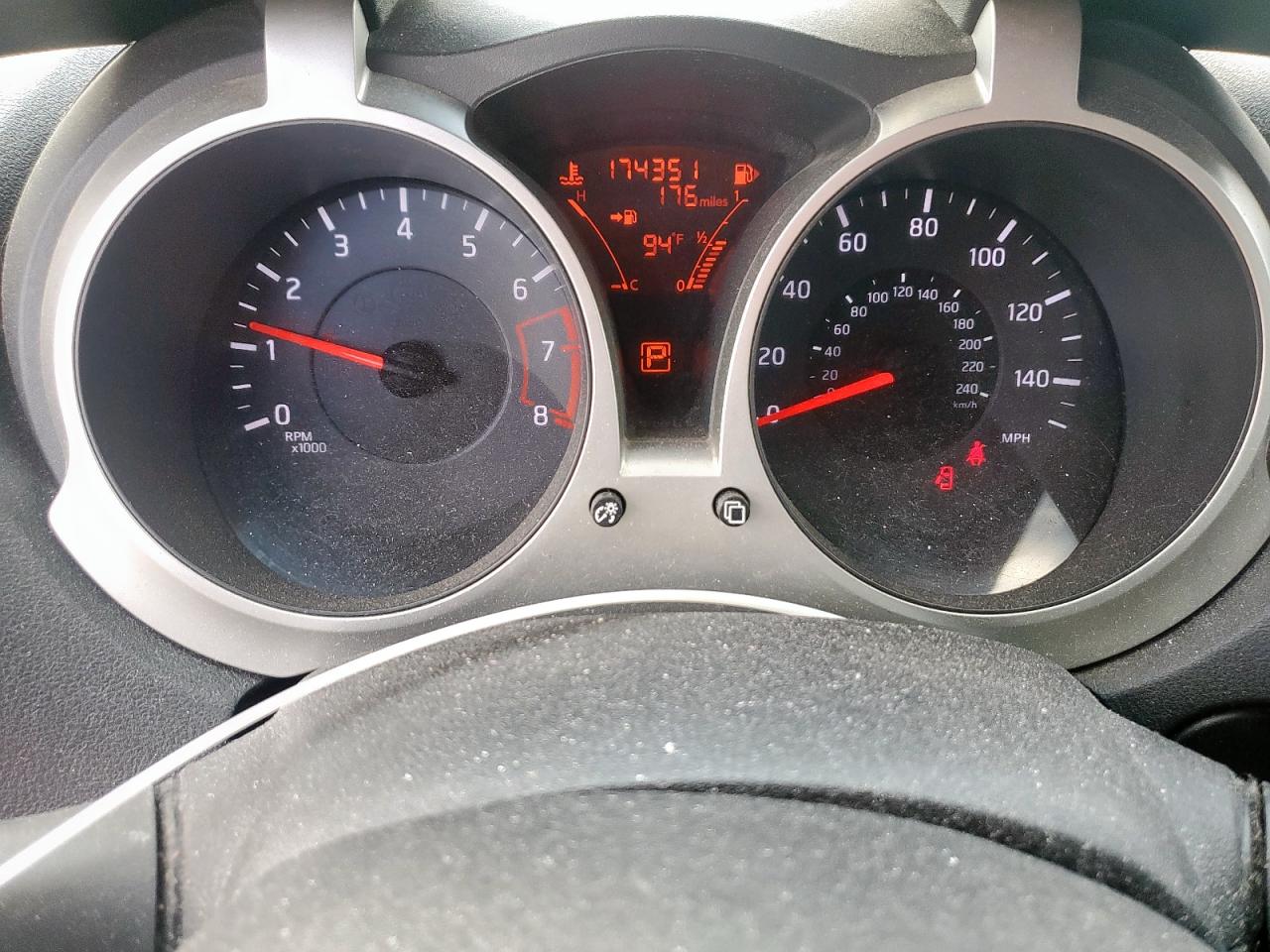 2013 Nissan Juke S VIN: JN8AF5MR3DT212277 Lot: 83872815