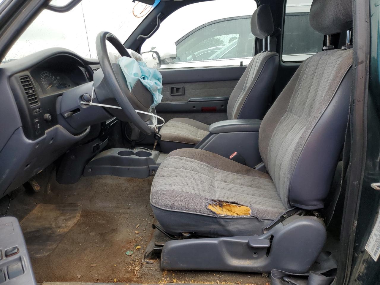 1999 Toyota Tacoma Xtracab Prerunner VIN: 4TASM92N6XZ462056 Lot: 81839655