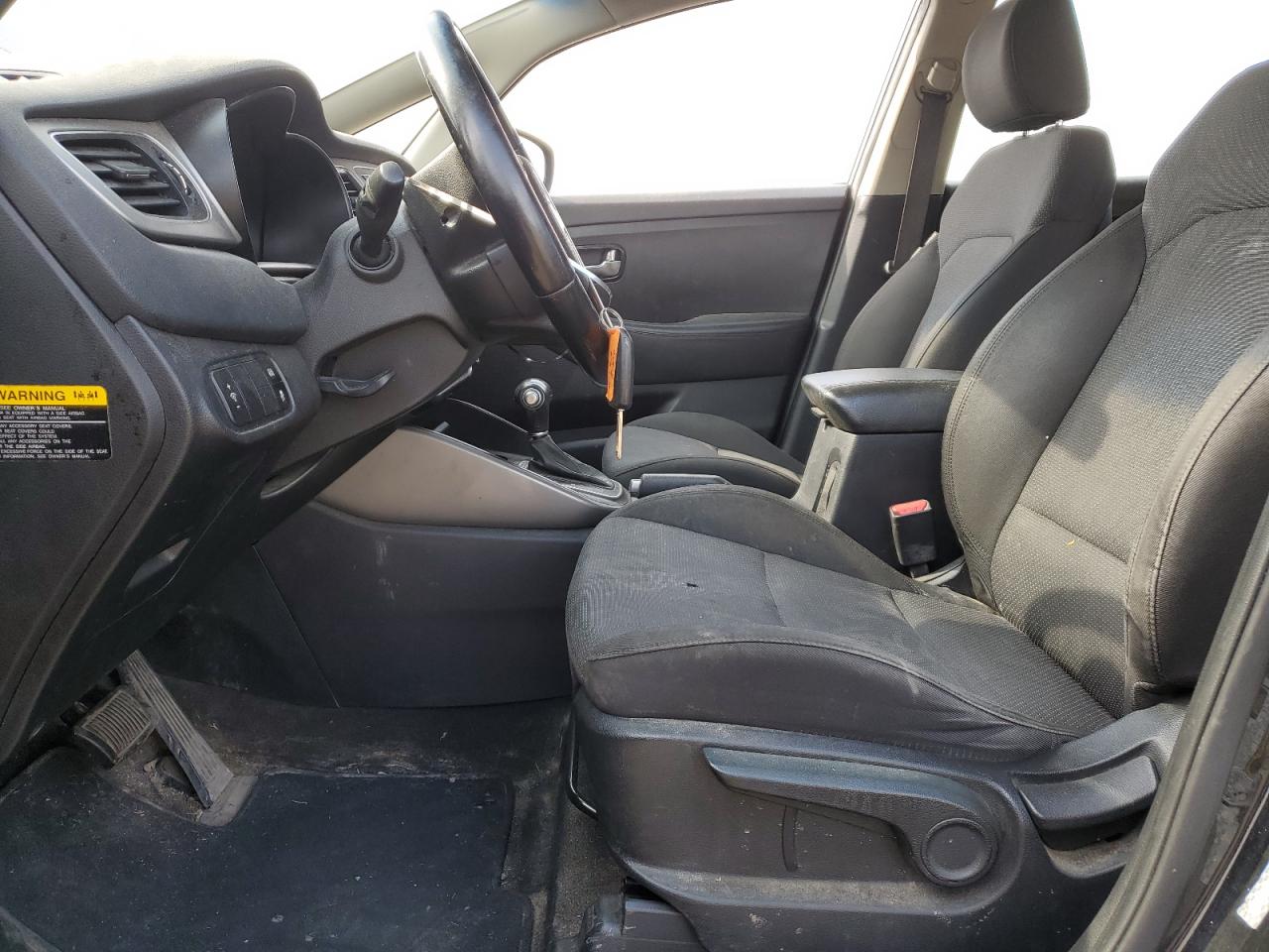 2014 Kia Rondo VIN: KNAHT8A36E7015860 Lot: 70834795