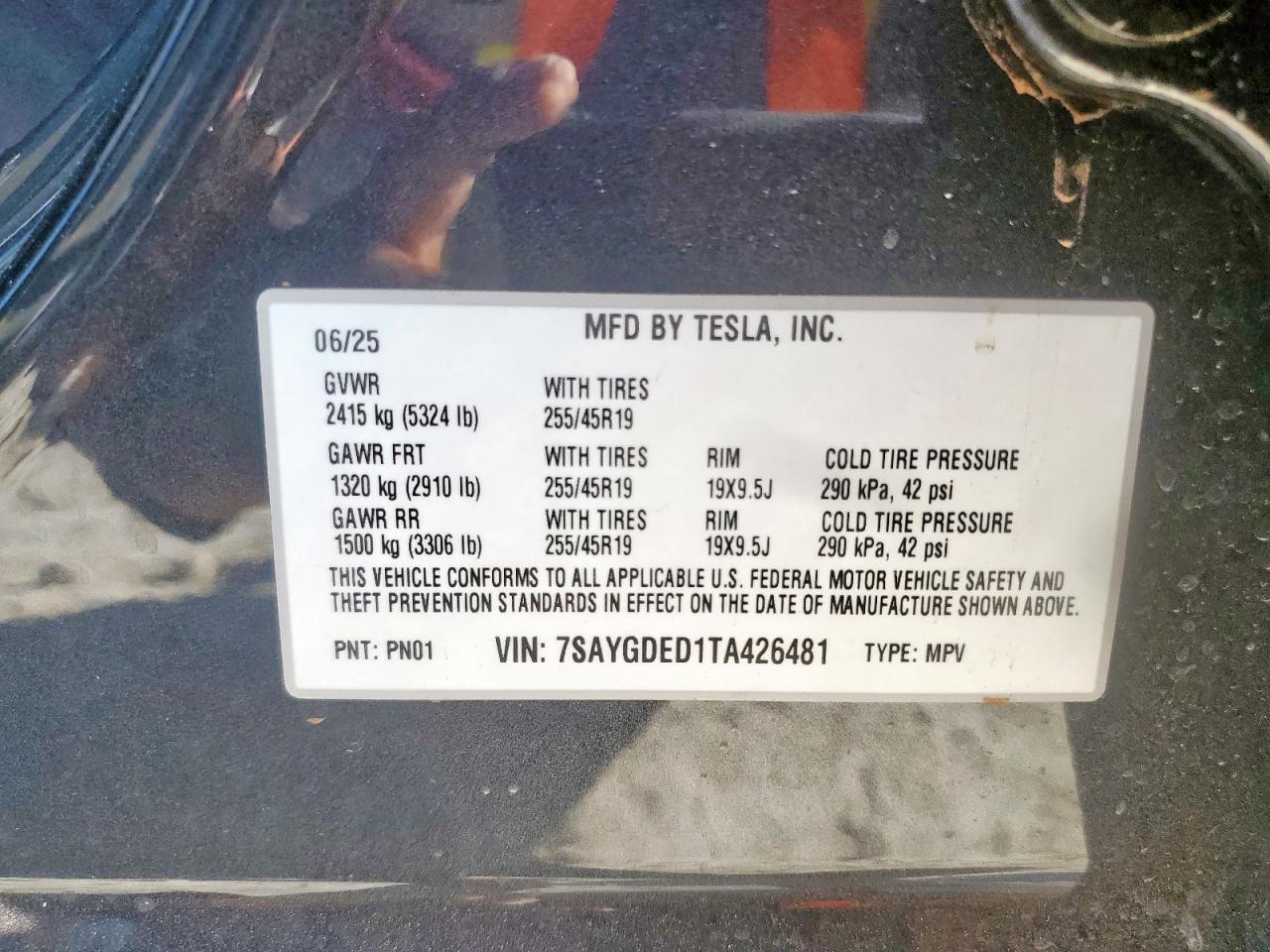 2026 Tesla Model Y VIN: 7SAYGDED1TA426481 Lot: 71752245