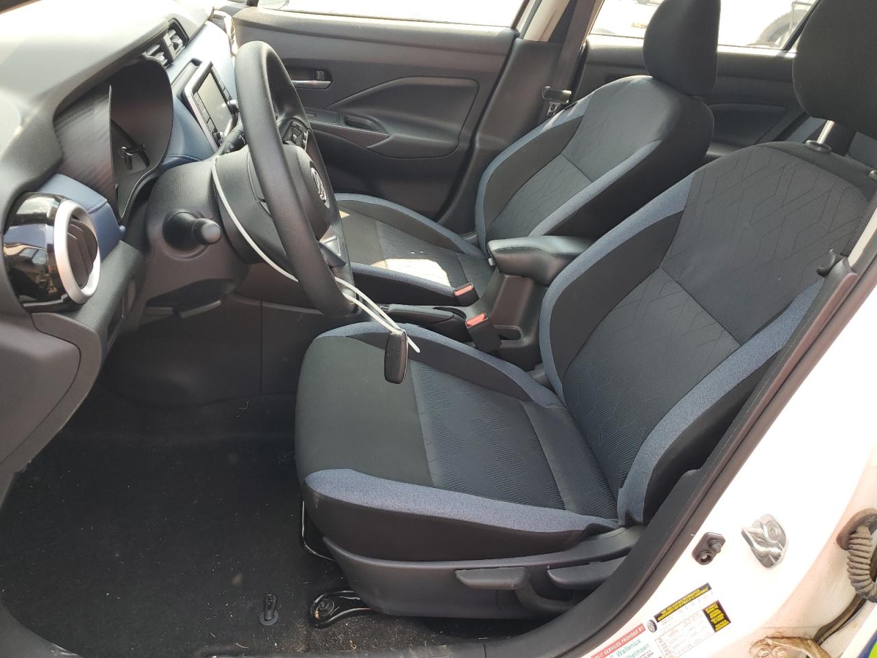 2025 Nissan Versa Sv VIN: 3N1CN8EV9SL815825 Lot: 80494705