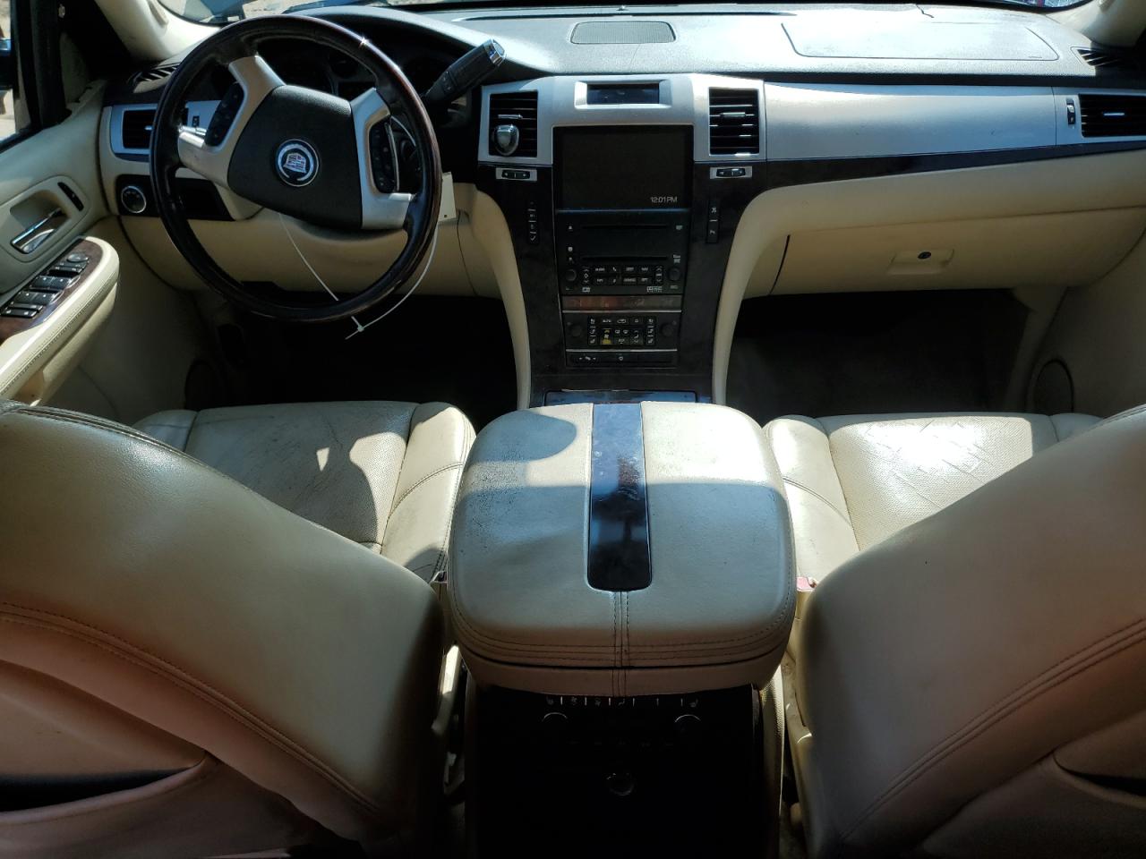 2008 Cadillac Escalade Esv VIN: 1GYFK66868R115756 Lot: 71609515