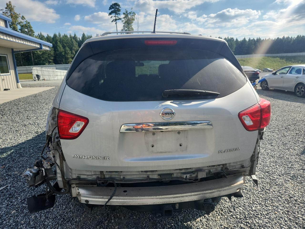 2018 Nissan Pathfinder S VIN: 5N1DR2MN5JC605846 Lot: 81315005