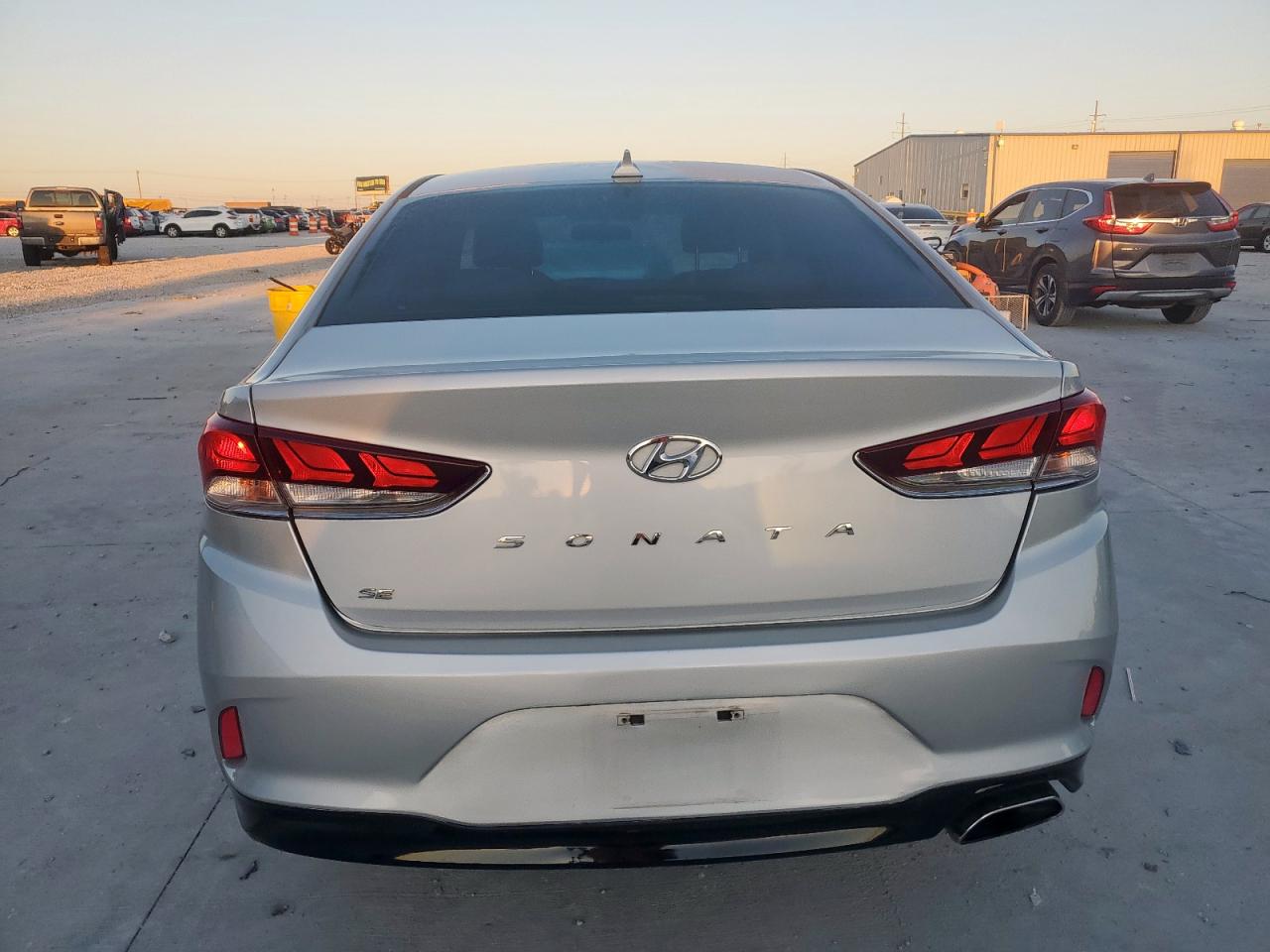 2018 Hyundai Sonata Se VIN: 5NPE24AF0JH684689 Lot: 81693355