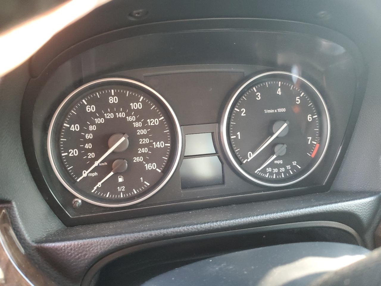 2009 BMW 328 I VIN: WBAPH77519NM46012 Lot: 80890435