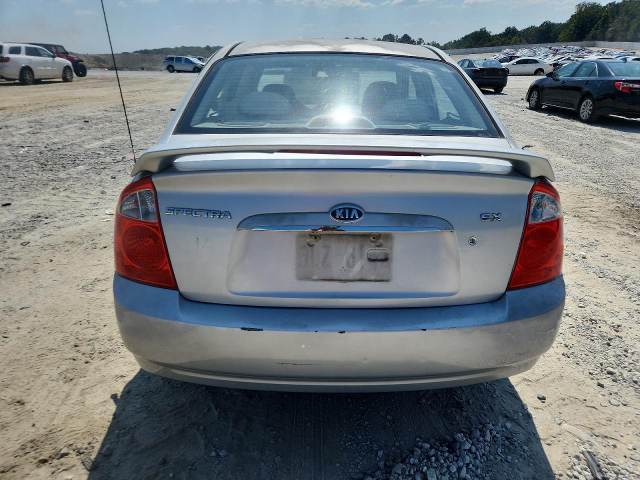 2005 Kia Spectra VIN: KNAFE121255097821 Lot: 80794205