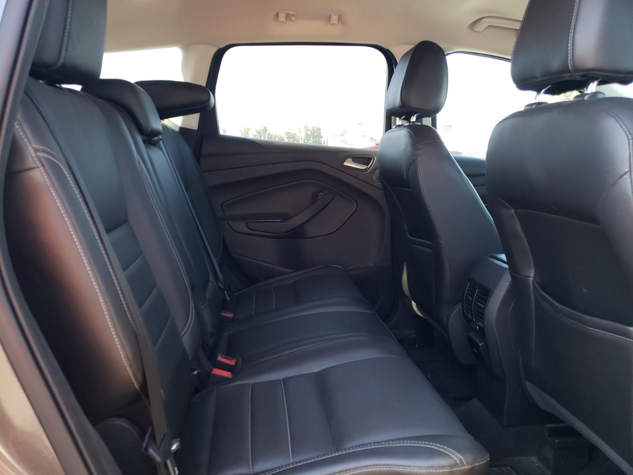 2014 Ford Escape Titanium VIN: 1FMCU0JX7EUB32777 Lot: 81600985