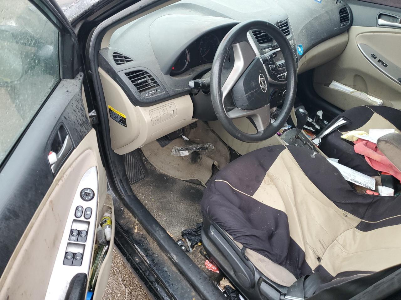 2017 Hyundai Accent Se VIN: KMHCT4AE2HU348520 Lot: 81799065