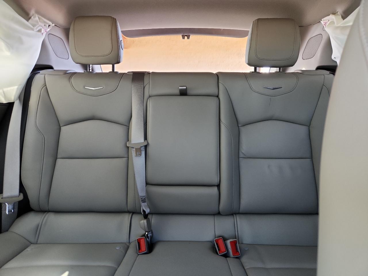 2023 Cadillac Xt4 Premium Luxury VIN: 1GYFZCR43PF101977 Lot: 81927525