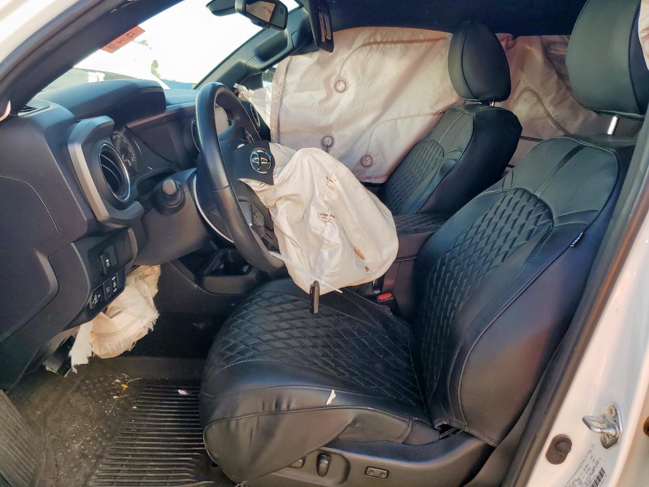 2022 Toyota Tacoma Double Cab VIN: 3TMDZ5BN7NM137373 Lot: 71636625