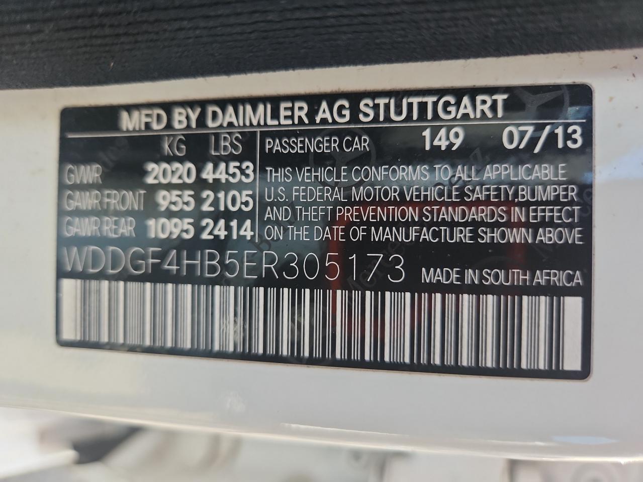 2014 Mercedes-Benz C 250 VIN: WDDGF4HB5ER305173 Lot: 83923635