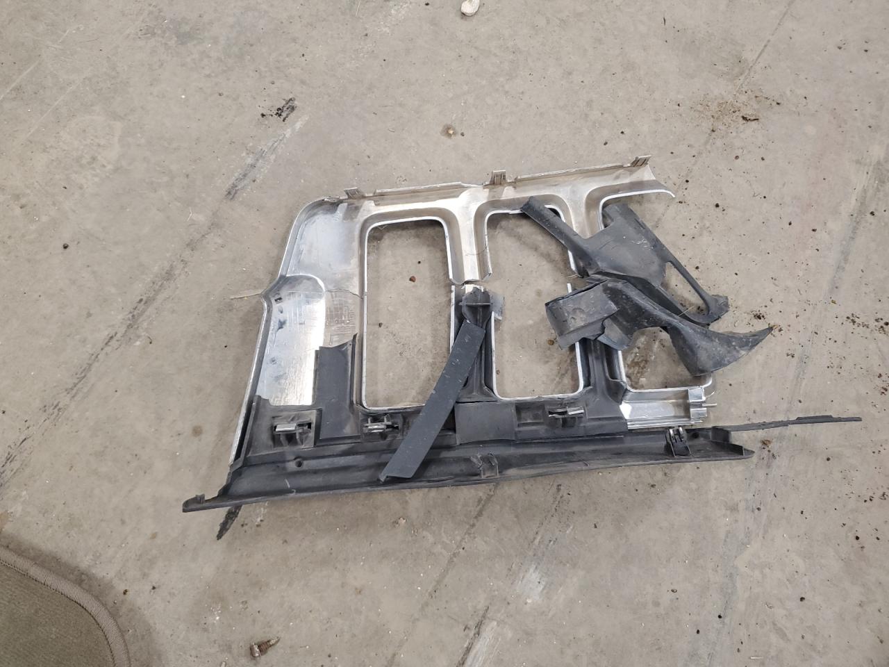 2012 Jeep Grand Cherokee Laredo VIN: 1C4RJFAG9CC256269 Lot: 83854405