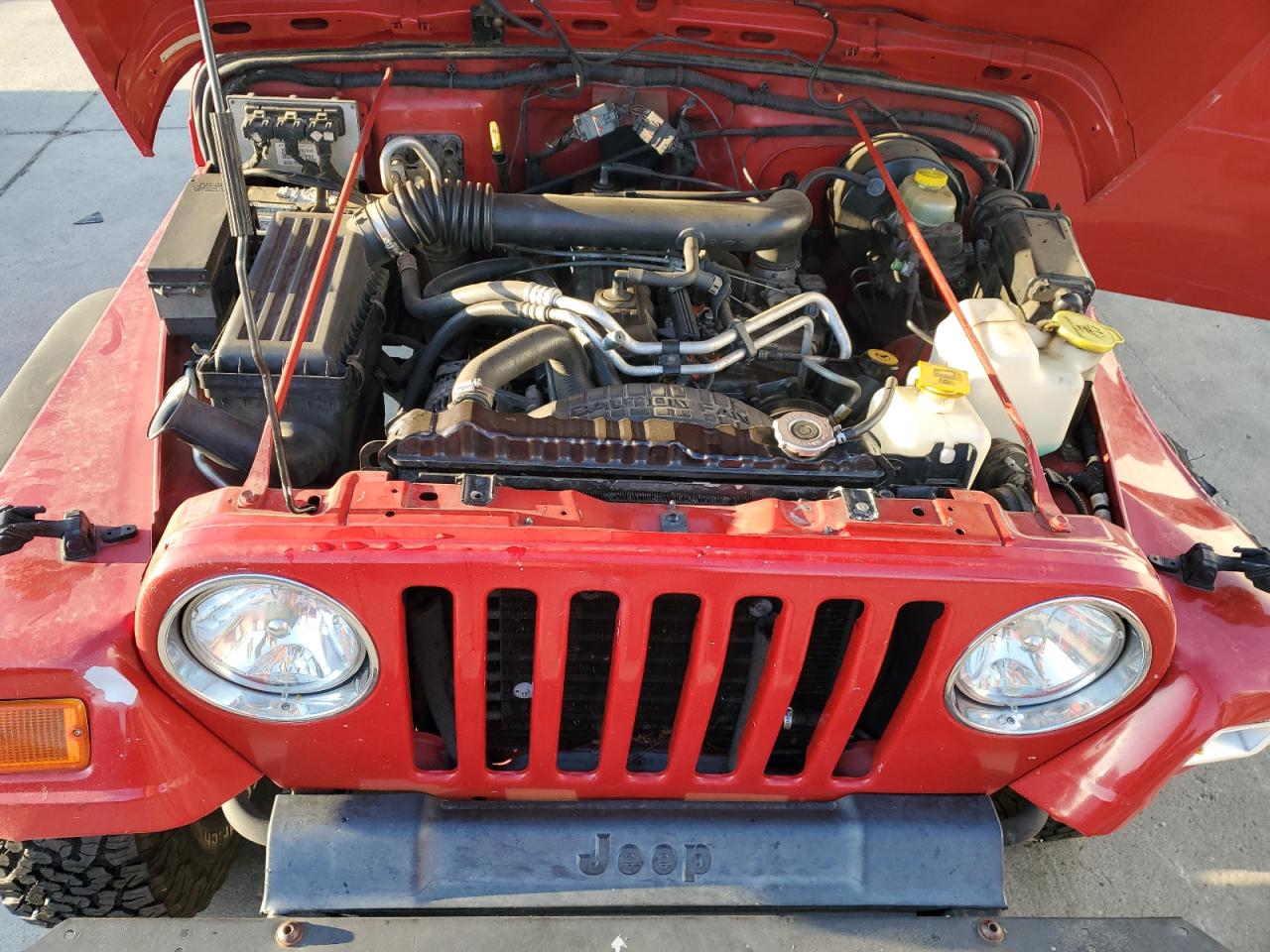 2000 Jeep Wrangler / Tj Sport VIN: 1J4FA49SXYP768858 Lot: 72104145