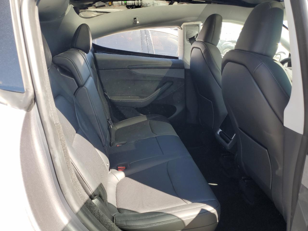 2026 Tesla Model Y VIN: 7SAYGDED8TA431046 Lot: 80709585