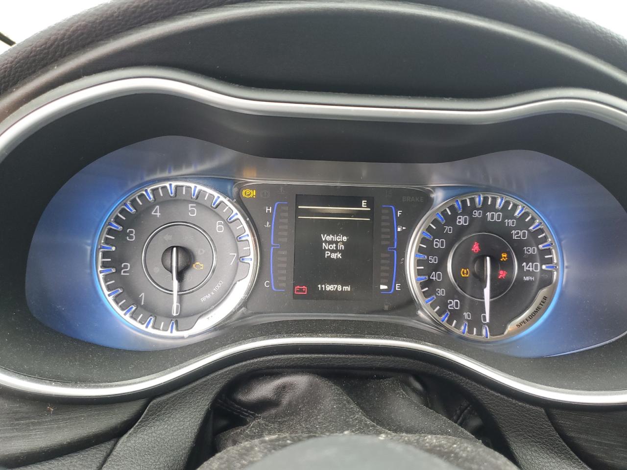 2015 Chrysler 200 Limited VIN: 1C3CCCAB0FN677491 Lot: 81871995