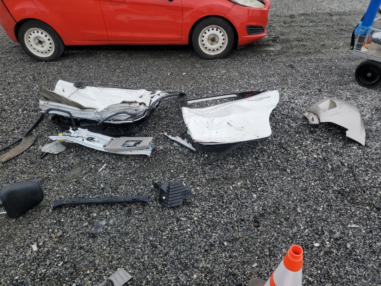 2020 Toyota Camry Se VIN: 4T1G11AK4LU983842 Lot: 84609805