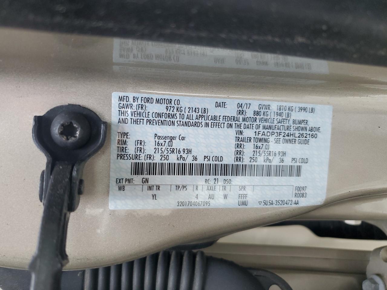 2017 Ford Focus Se VIN: 1FADP3F24HL262160 Lot: 81871695