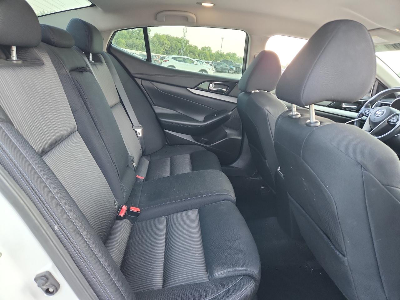 2017 Nissan Maxima 3.5S VIN: 1N4AA6AP4HC423597 Lot: 71813435