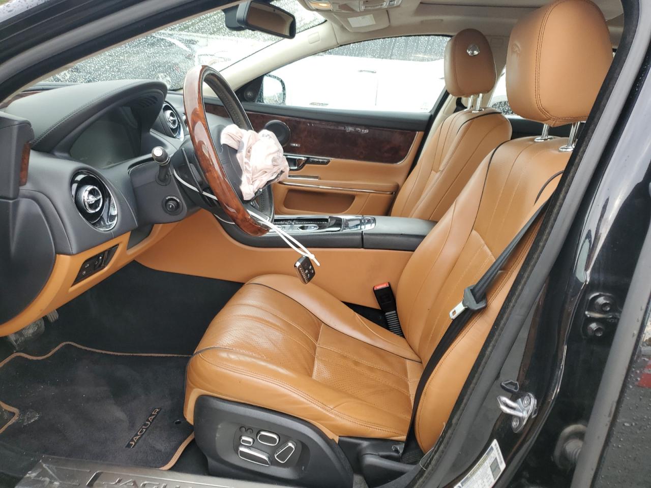 2015 Jaguar Xjl Supercharged VIN: SAJWA2GT3FMV81810 Lot: 81804865