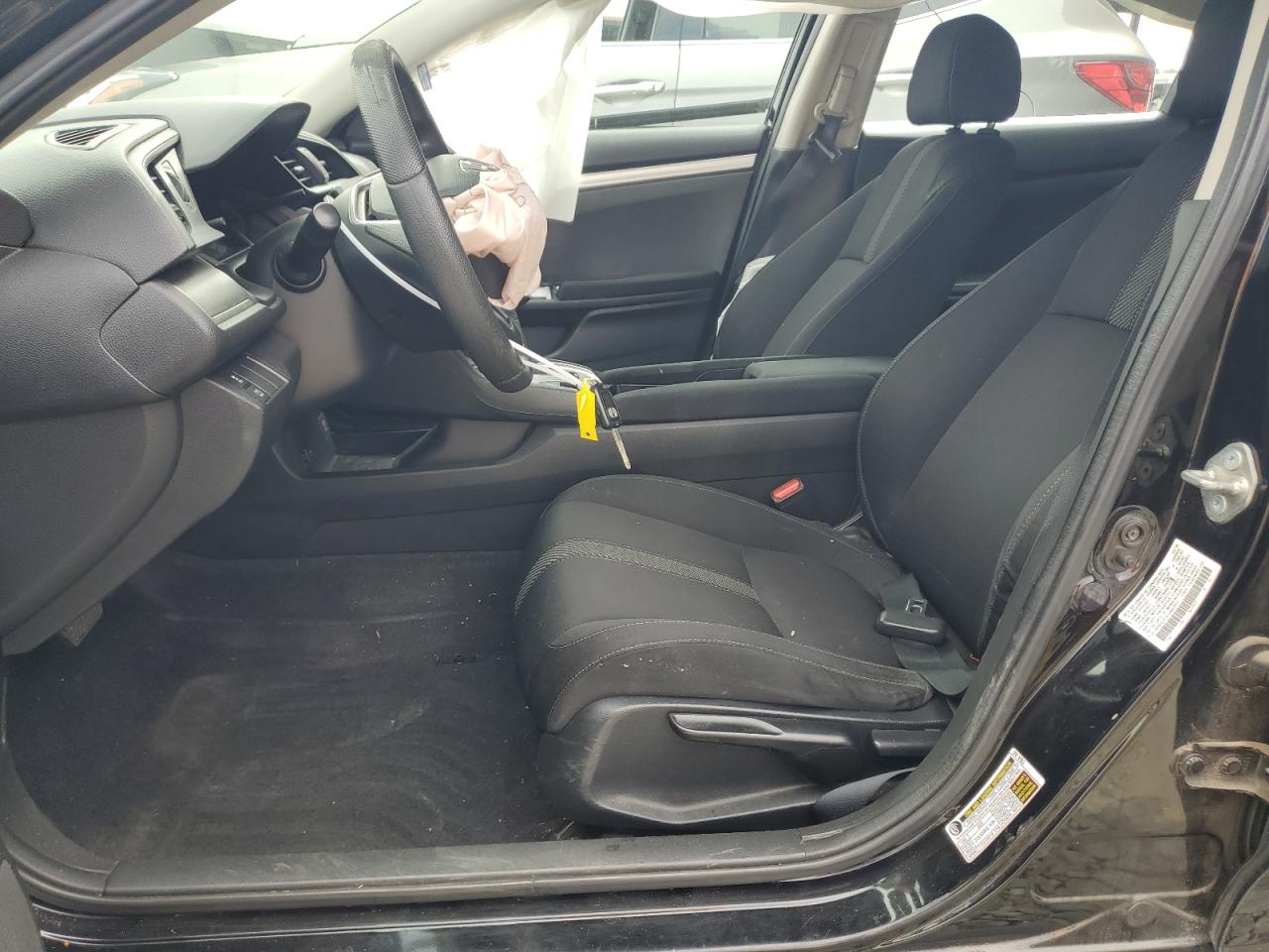 2018 Honda Civic Lx VIN: 2HGFC2F51JH607877 Lot: 80151685