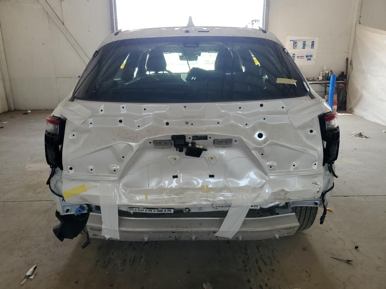 2025 Toyota Crown Signia Xle VIN: JTDACAAJ0S3017083 Lot: 80668275