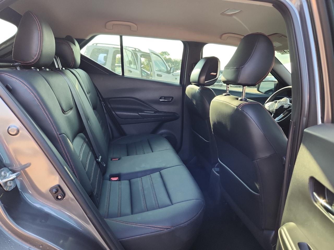 2018 Nissan Kicks S VIN: 3N1CP5CU4JL500965 Lot: 71721235