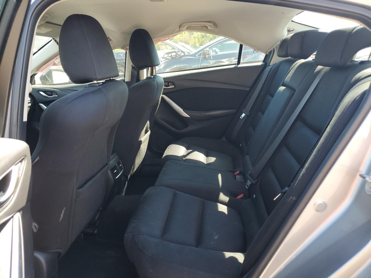 2015 Mazda 6 Touring VIN: JM1GJ1V59F1188672 Lot: 70624805