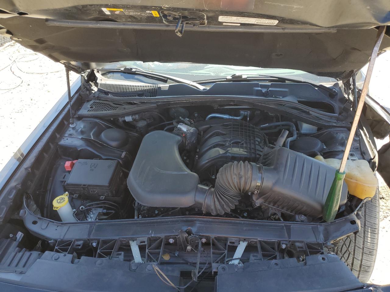 2019 Dodge Challenger Sxt VIN: 2C3CDZAG9KH677262 Lot: 71676055