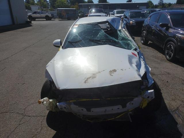  MAZDA 3 2012 Biały