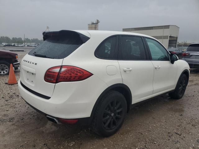  PORSCHE CAYENNE 2012 Biały