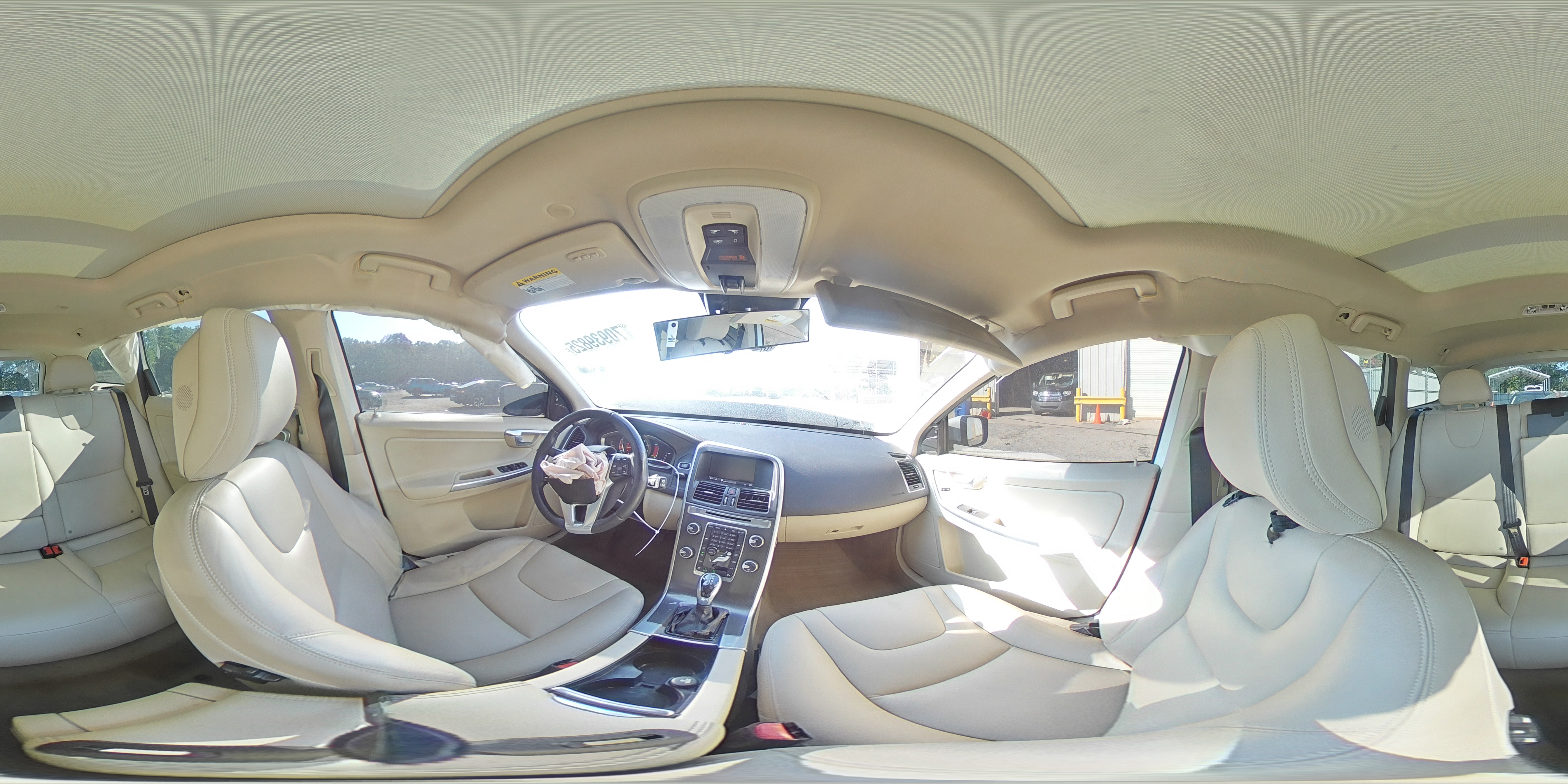 2015 Volvo Xc60 T5 Premier+ VIN: YV440MDC1F2589874 Lot: 70939825