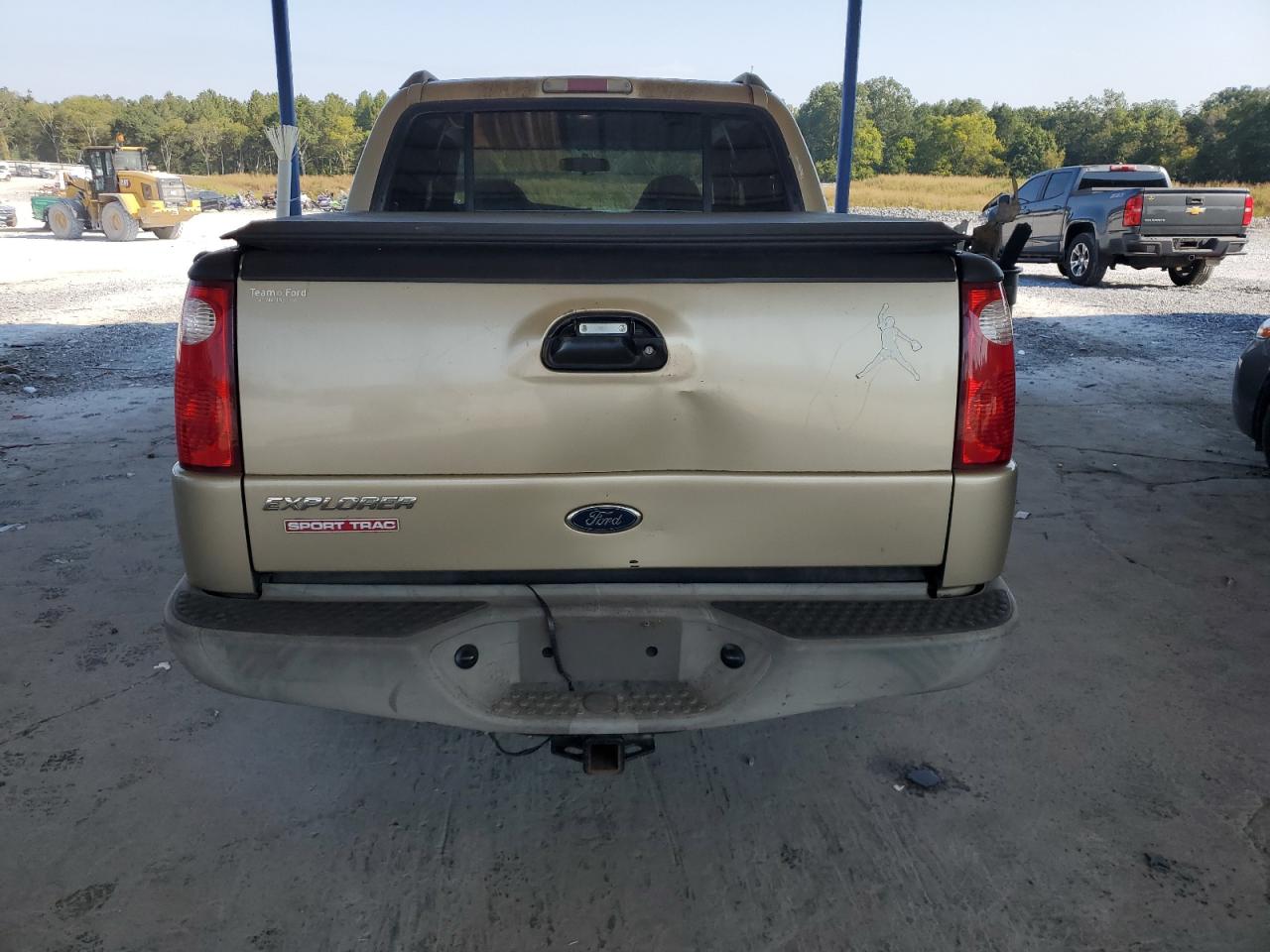 2002 Ford Explorer Sport Trac VIN: 1FMZU67E12UC47096 Lot: 81064245