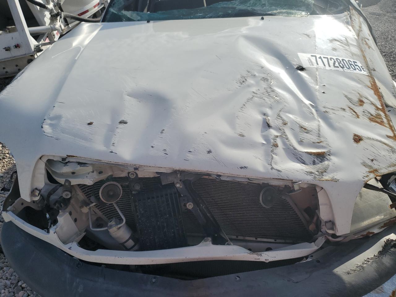 2000 Toyota Tundra Access Cab VIN: 5TBBT4417YS014828 Lot: 71728065