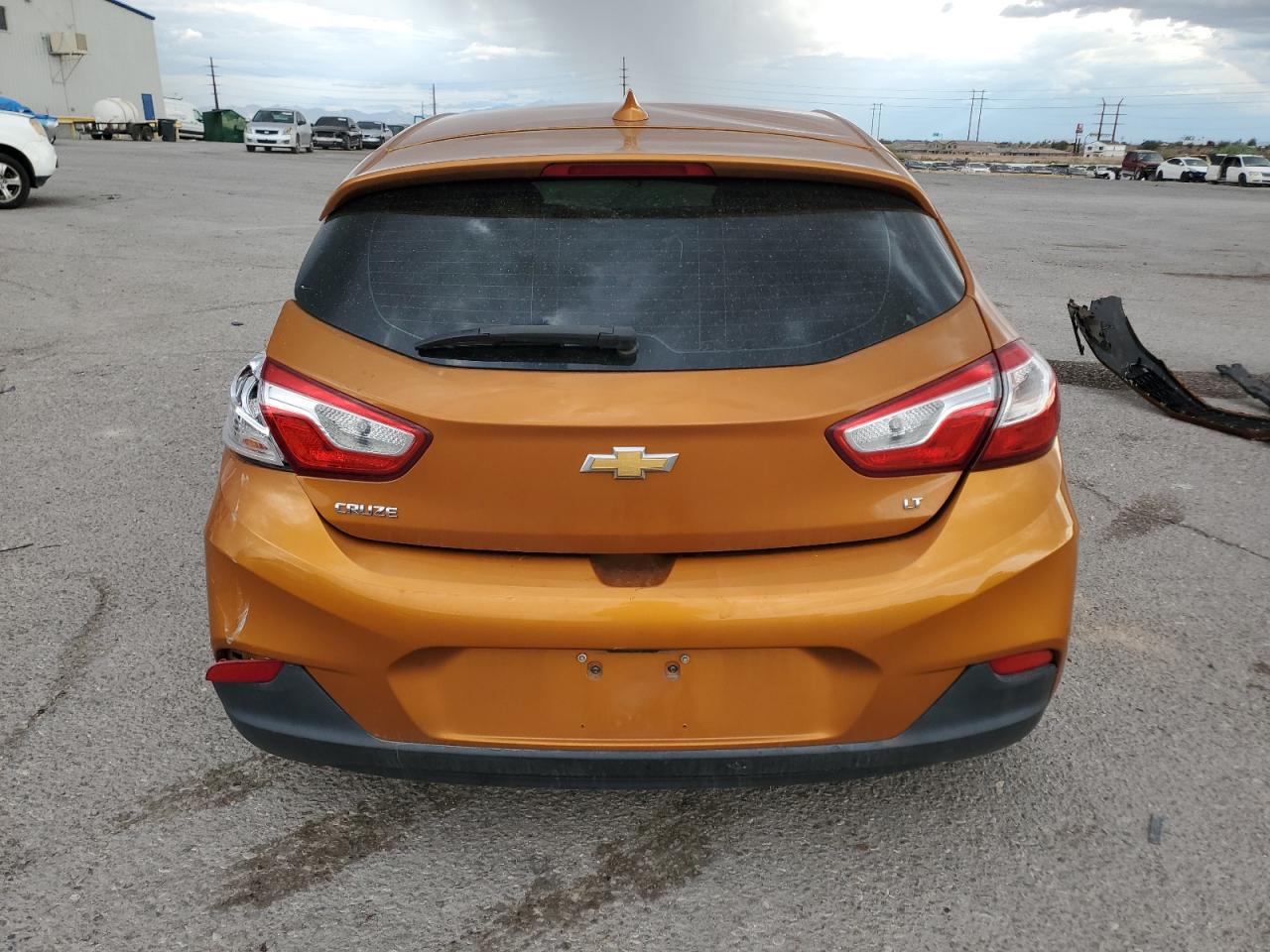 2017 Chevrolet Cruze Lt VIN: 3G1BE6SM4HS552031 Lot: 81157535