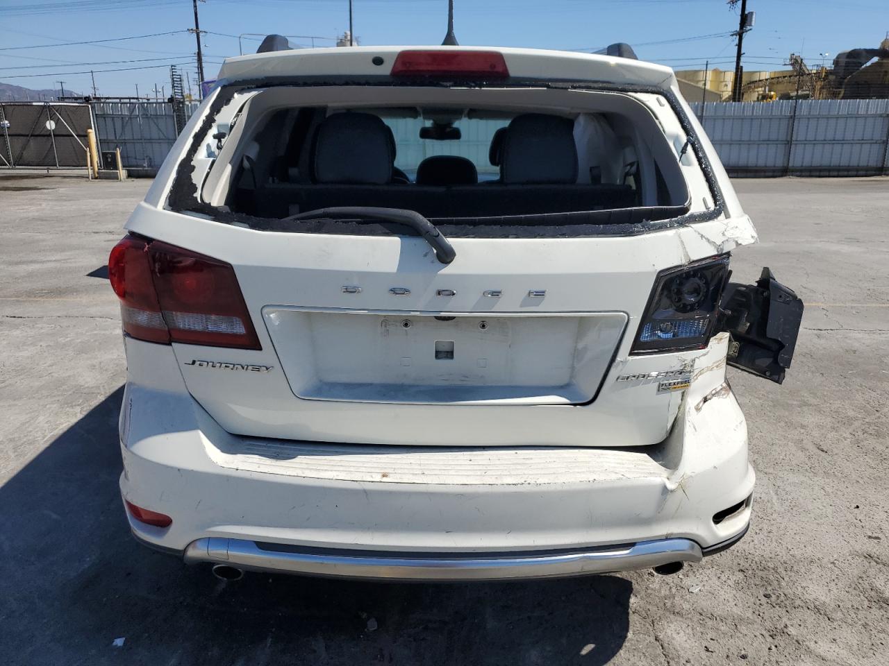 2019 Dodge Journey Crossroad VIN: 3C4PDCGG8KT783257 Lot: 71560535