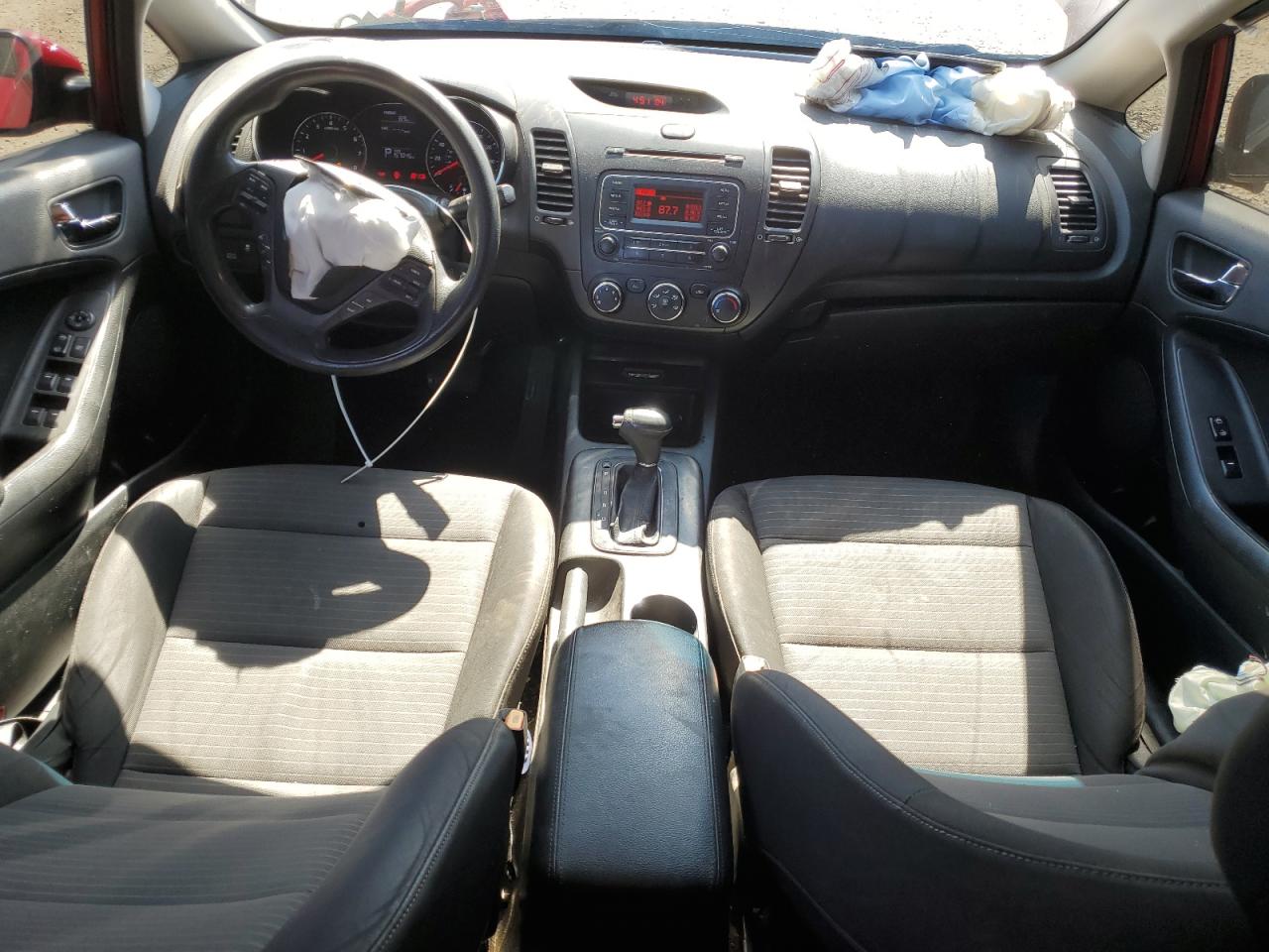 2015 Kia Forte Lx VIN: KNAFX4A63F5430453 Lot: 84010875