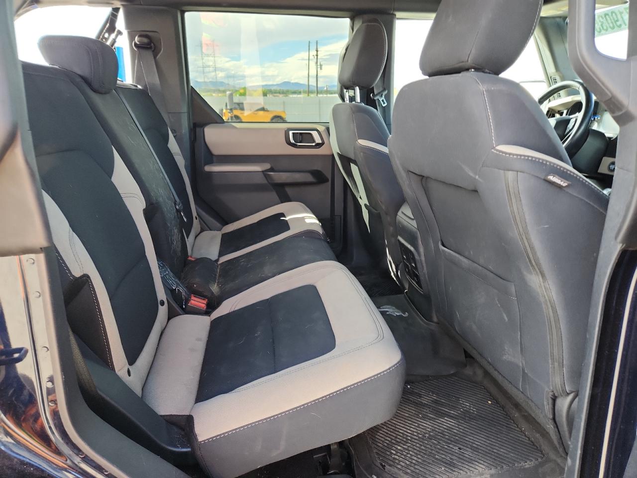 2021 Ford Bronco Base VIN: 1FMDE5BH0MLB04149 Lot: 71903575