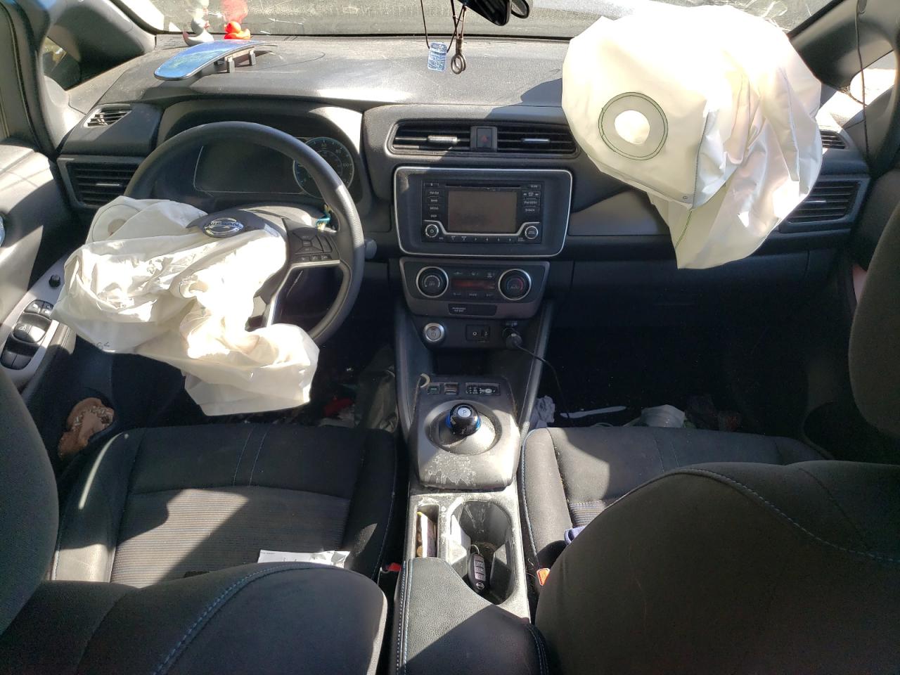 2018 Nissan Leaf S VIN: 1N4AZ1CP3JC301523 Lot: 84299705