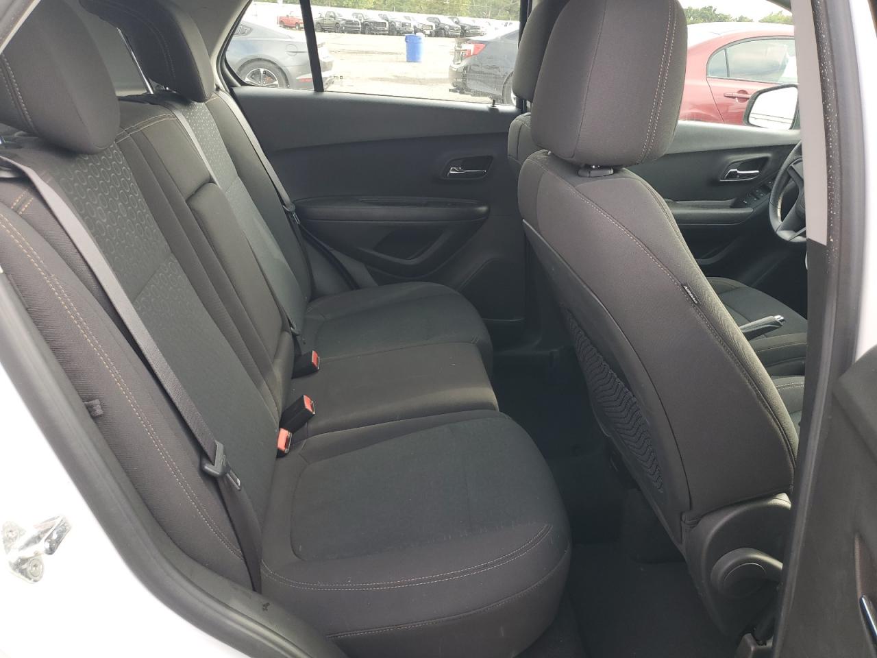 2018 Chevrolet Trax Ls VIN: KL7CJNSB3JB624478 Lot: 81385425