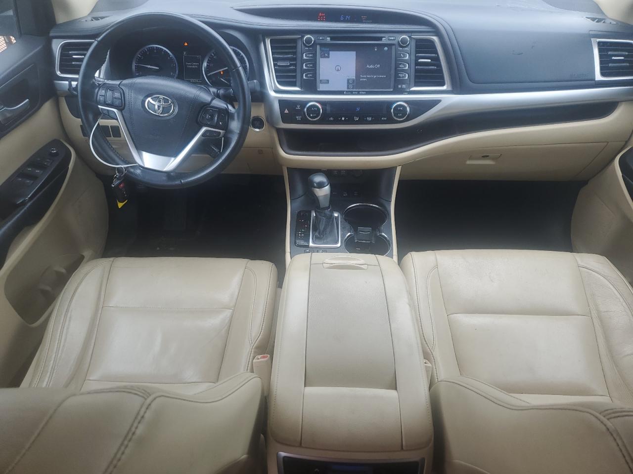 2017 Toyota Highlander Se VIN: 5TDJZRFH2HS411873 Lot: 82150535